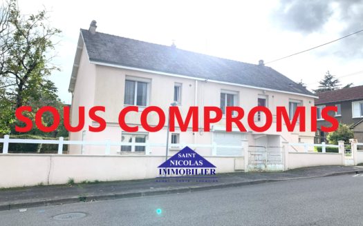 Maison Chateaubriant 5 pièce(s) 96 m² Terrain constructible 969m²