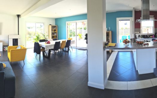 Propriété avec piscine 6 pièces 165 m²