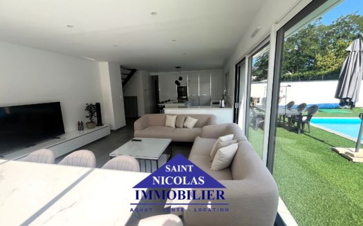 Maison contemporaine Erbray 6 pièces 130 m²