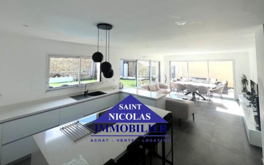 Maison contemporaine Erbray 6 pièces 130 m²
