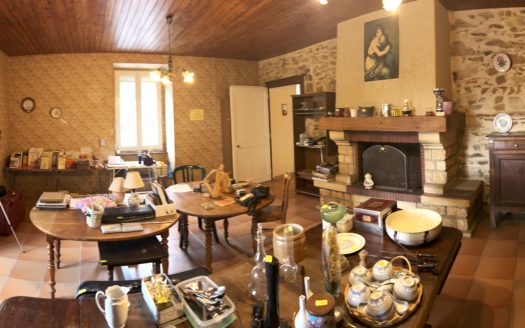Maison en pierre 5 pièces 128.5 m²
