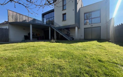 Maison d&rsquo; Architecte – Centre ville Chateaubriant