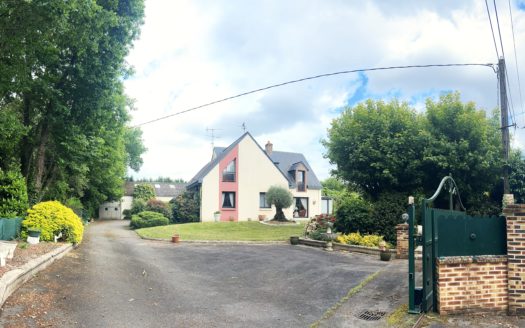 Maison Chateaubriant 9 pièces