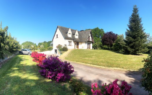 Maison ERBRAY 9 Pièces
